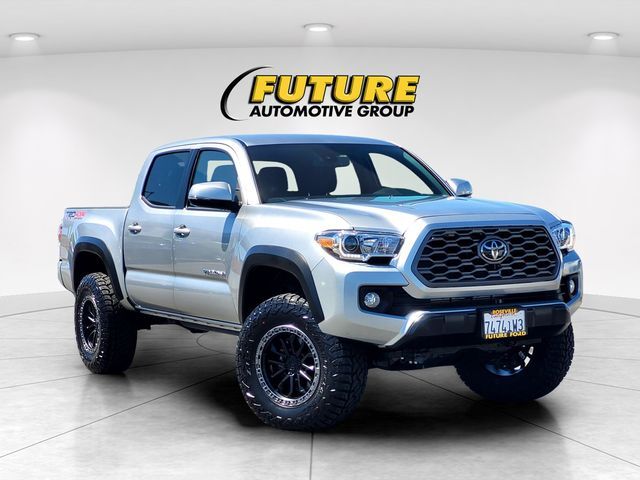 2023 Toyota Tacoma TRD Off-Road lifted