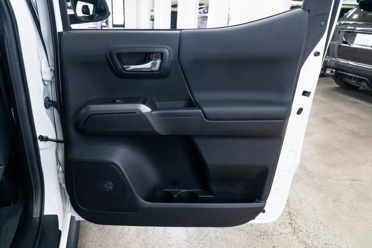 2023 Toyota Tacoma TRD Pro Heated Seats JBL Audio Moonroof 1 Owner Portland OR