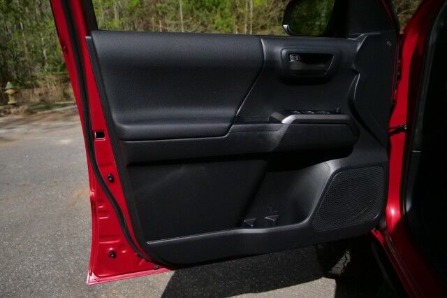 2023 Toyota Tacoma TRD Sport 4X4 / Wheels & Tires Upgrade / V6! High Point NC