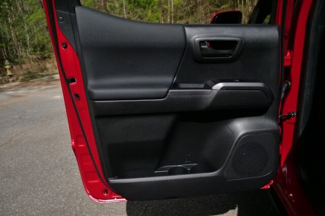 2023 Toyota Tacoma TRD Sport 4X4 / Wheels & Tires Upgrade / V6! High Point NC