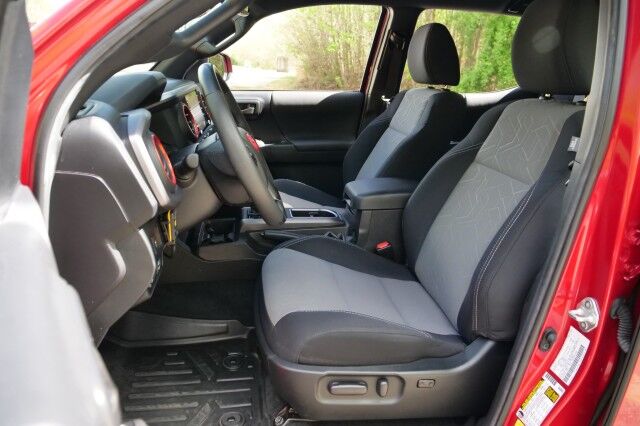 2023 Toyota Tacoma TRD Sport 4X4 / Wheels & Tires Upgrade / V6! High Point NC