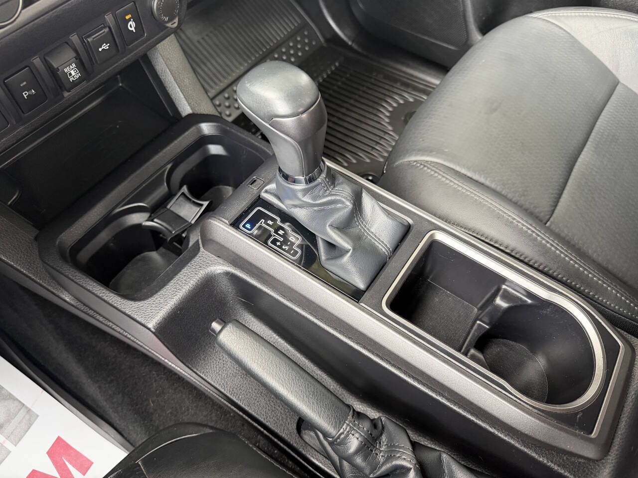 2023 Toyota Tacoma TRD Sport 4x4 4dr Double Cab 6.1 ft LB Eldridge IA