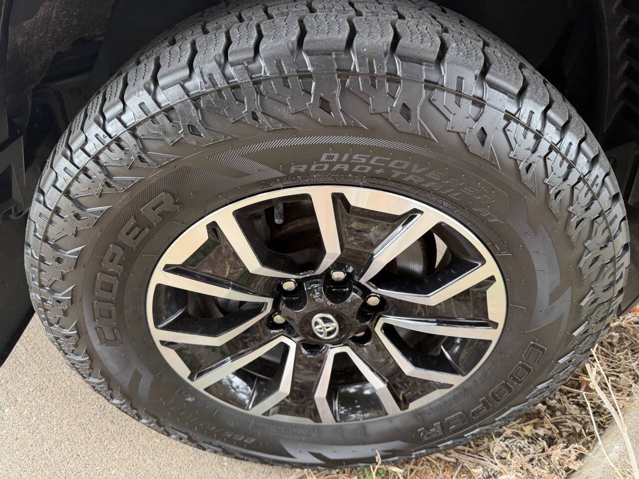 2023 Toyota Tacoma TRD Sport 4x4 4dr Double Cab 6.1 ft LB Eldridge IA