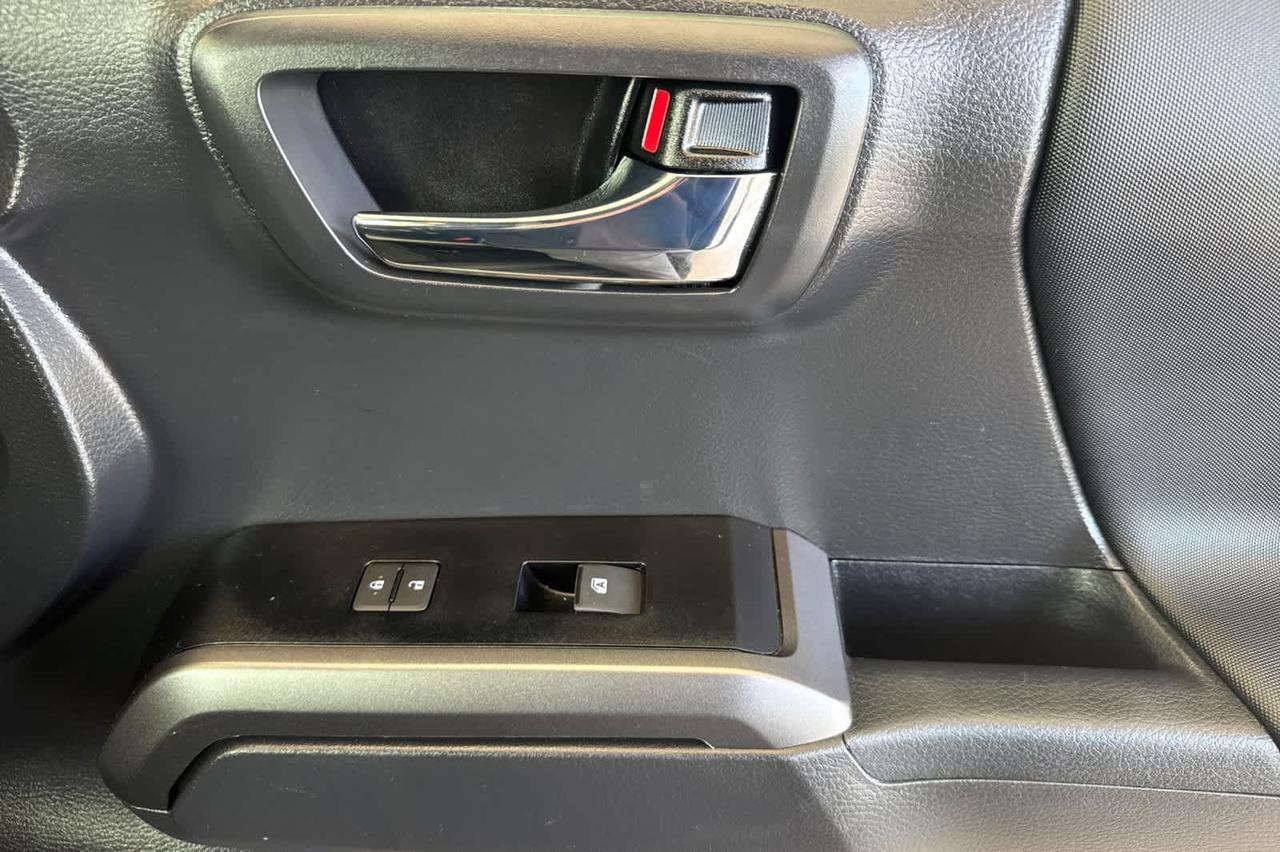 2023 Toyota Tacoma TRD Sport Roseville CA