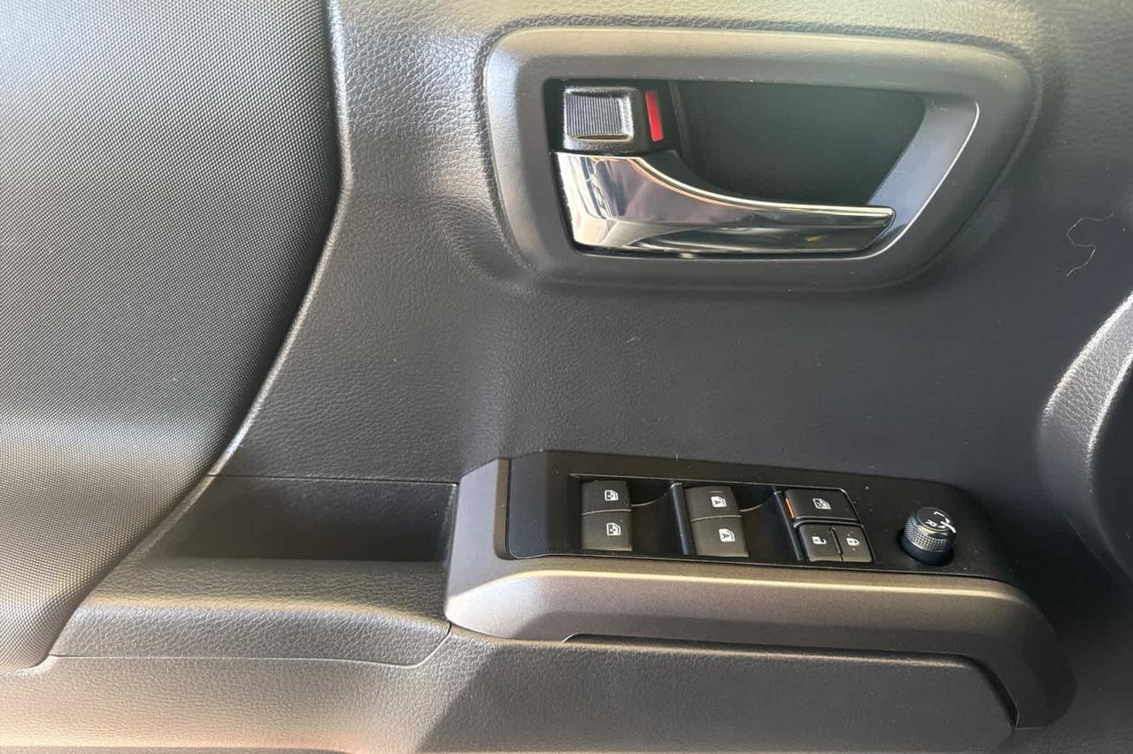 2023 Toyota Tacoma TRD Sport Roseville CA