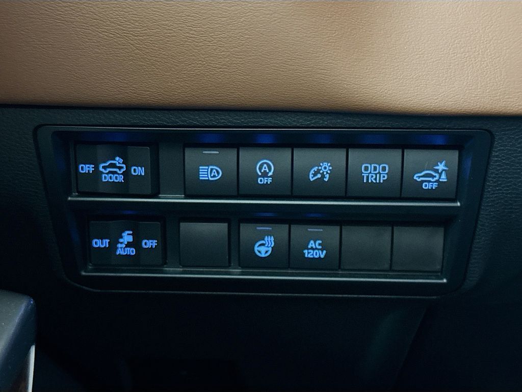 2023 Toyota Tundra 1794 Edition photo 7