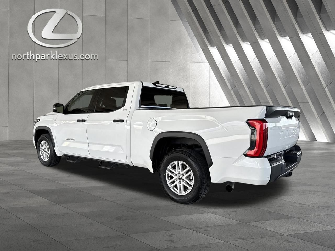 2023 Toyota Tundra 2WD SR5