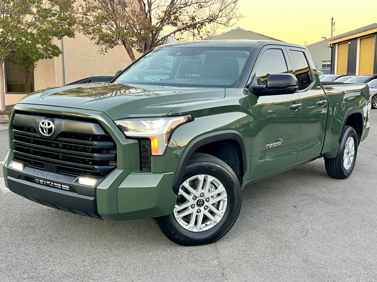 2023 Toyota Tundra 2WD SR5