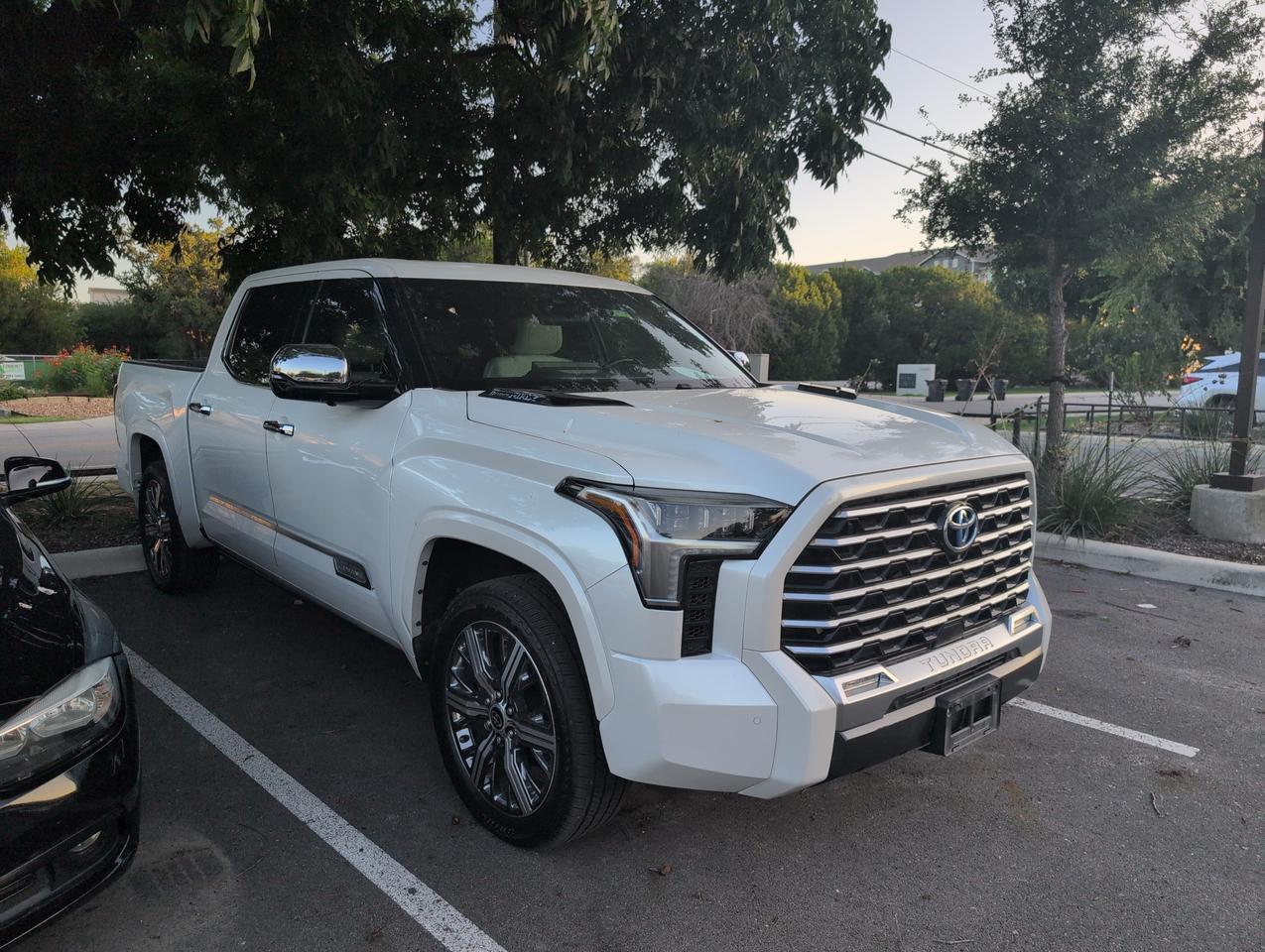 2023 Toyota Tundra 4WD Capstone Hybrid