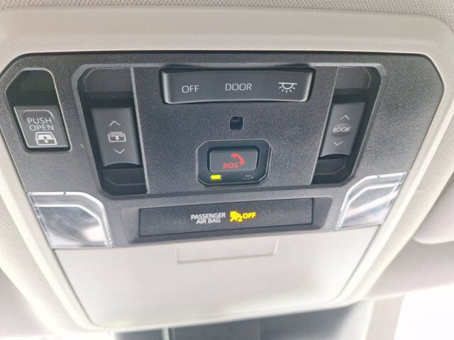 2023 Toyota Tundra 4WD Limited Hurst TX