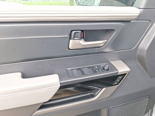 2023 Toyota Tundra 4WD Limited Hurst TX