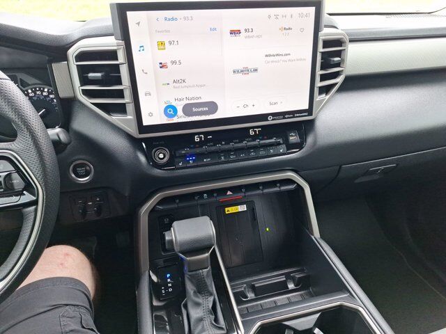 2023 Toyota Tundra 4WD Limited Hurst TX