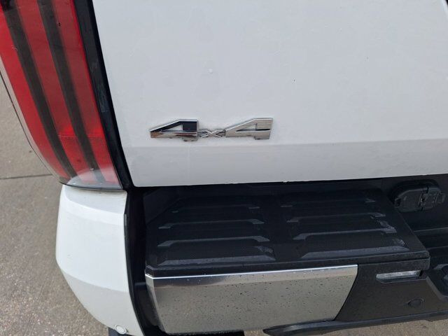 2023 Toyota Tundra 4WD Limited Hybrid Hurst TX