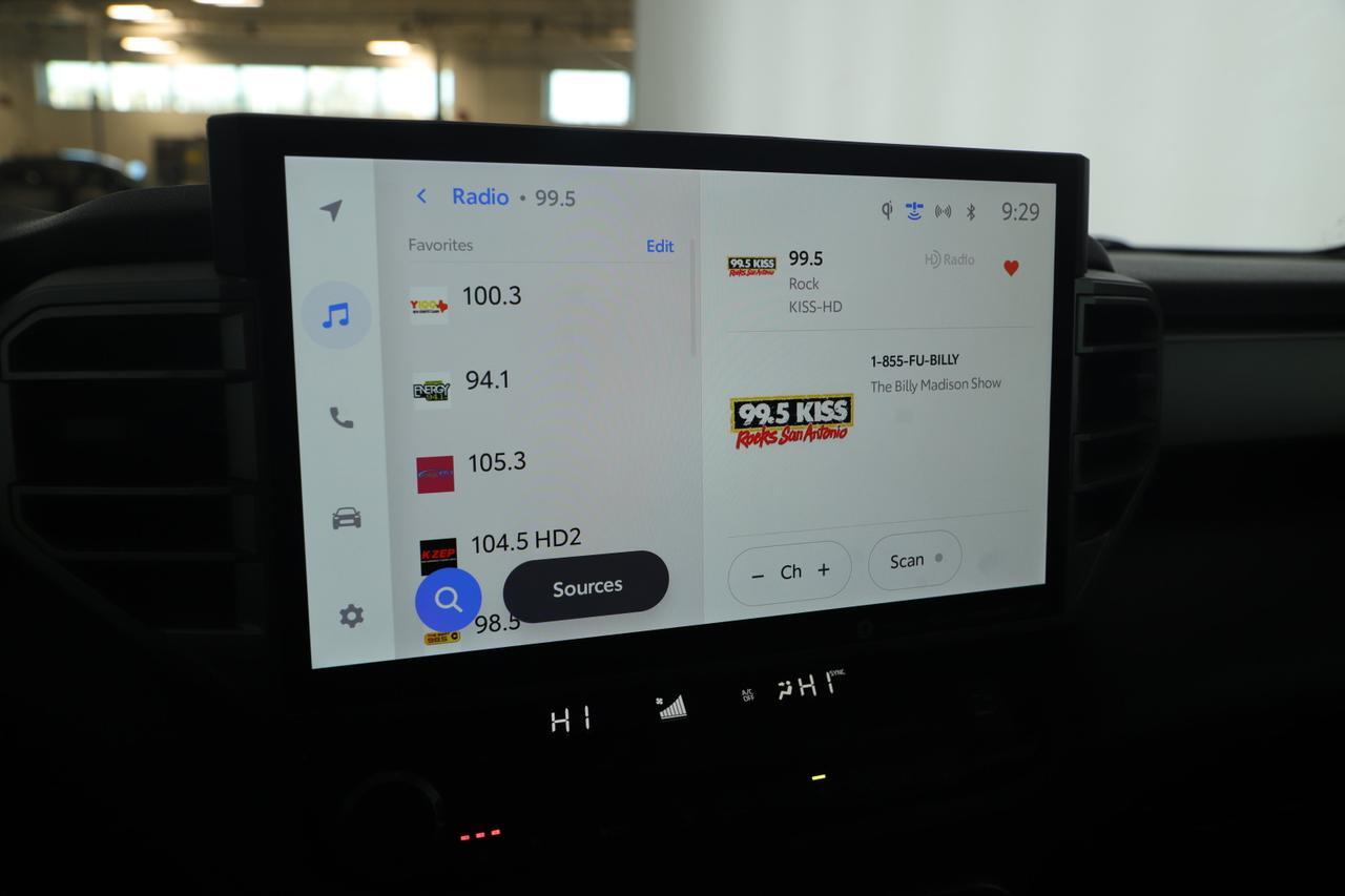 2023 Toyota Tundra 4WD Limited Hybrid New Braunfels TX