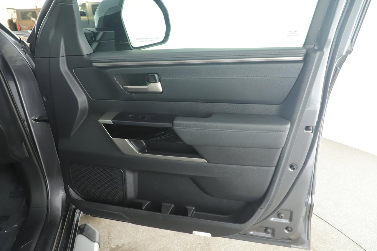 2023 Toyota Tundra 4WD Limited Hybrid New Braunfels TX