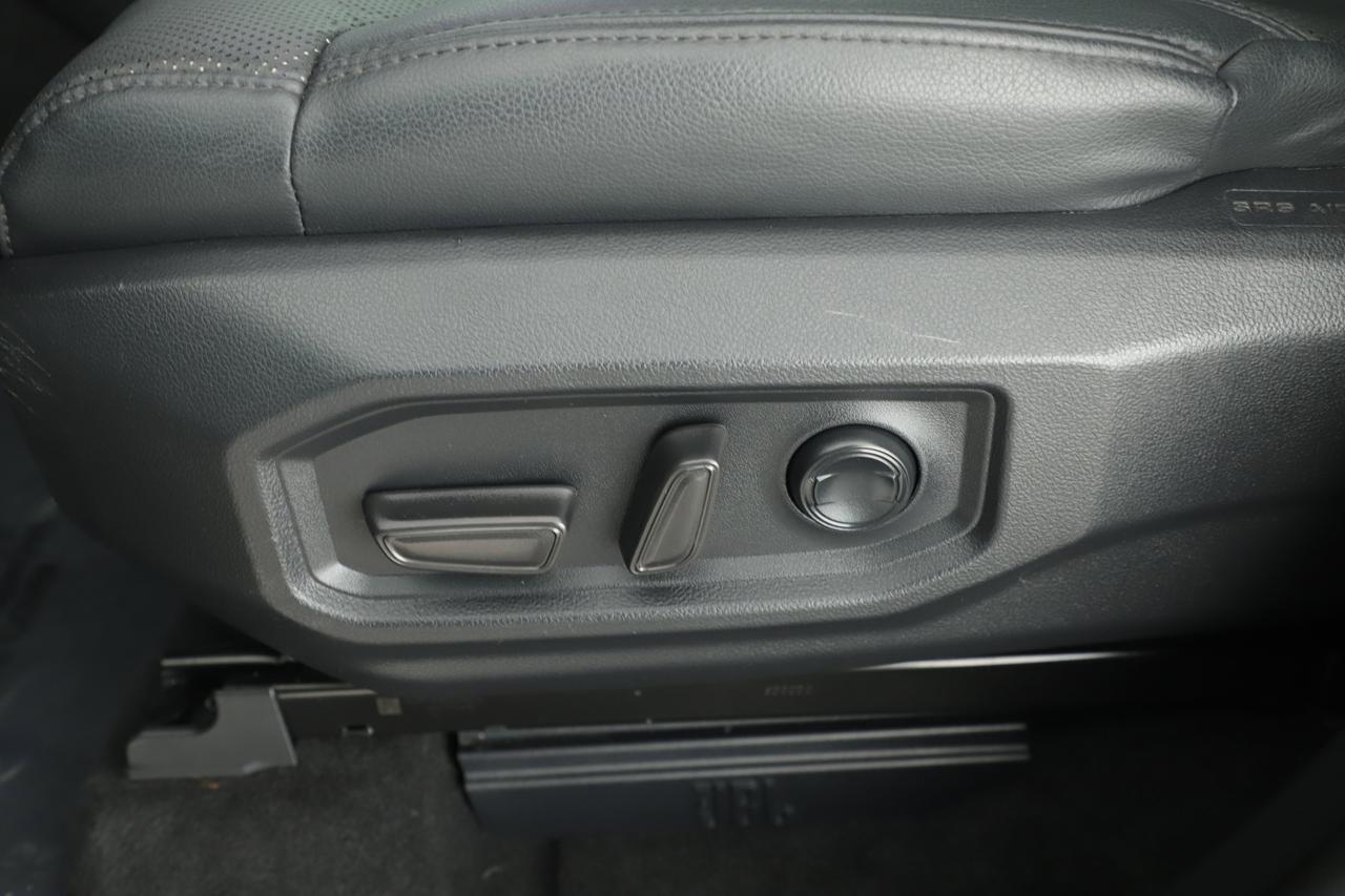 2023 Toyota Tundra 4WD Limited Hybrid New Braunfels TX