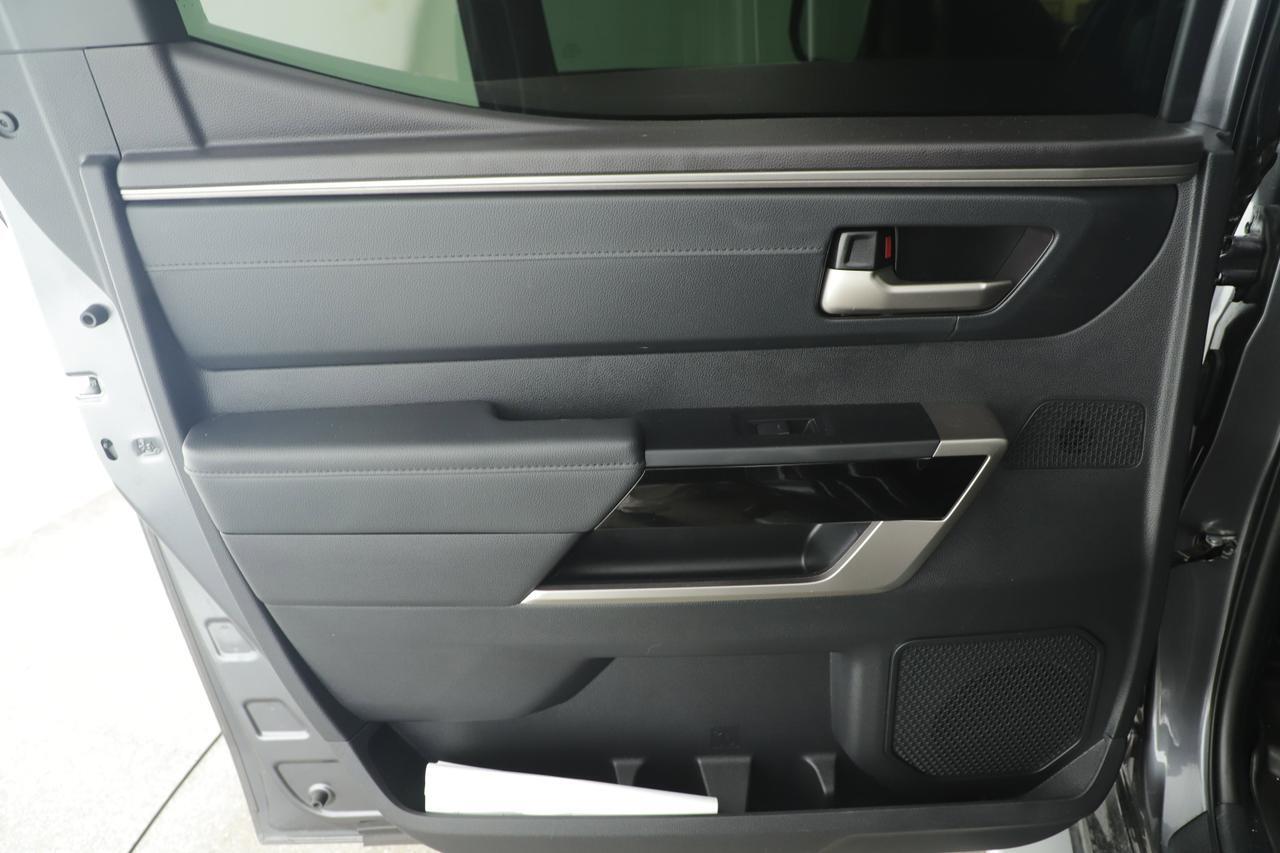 2023 Toyota Tundra 4WD Limited Hybrid New Braunfels TX