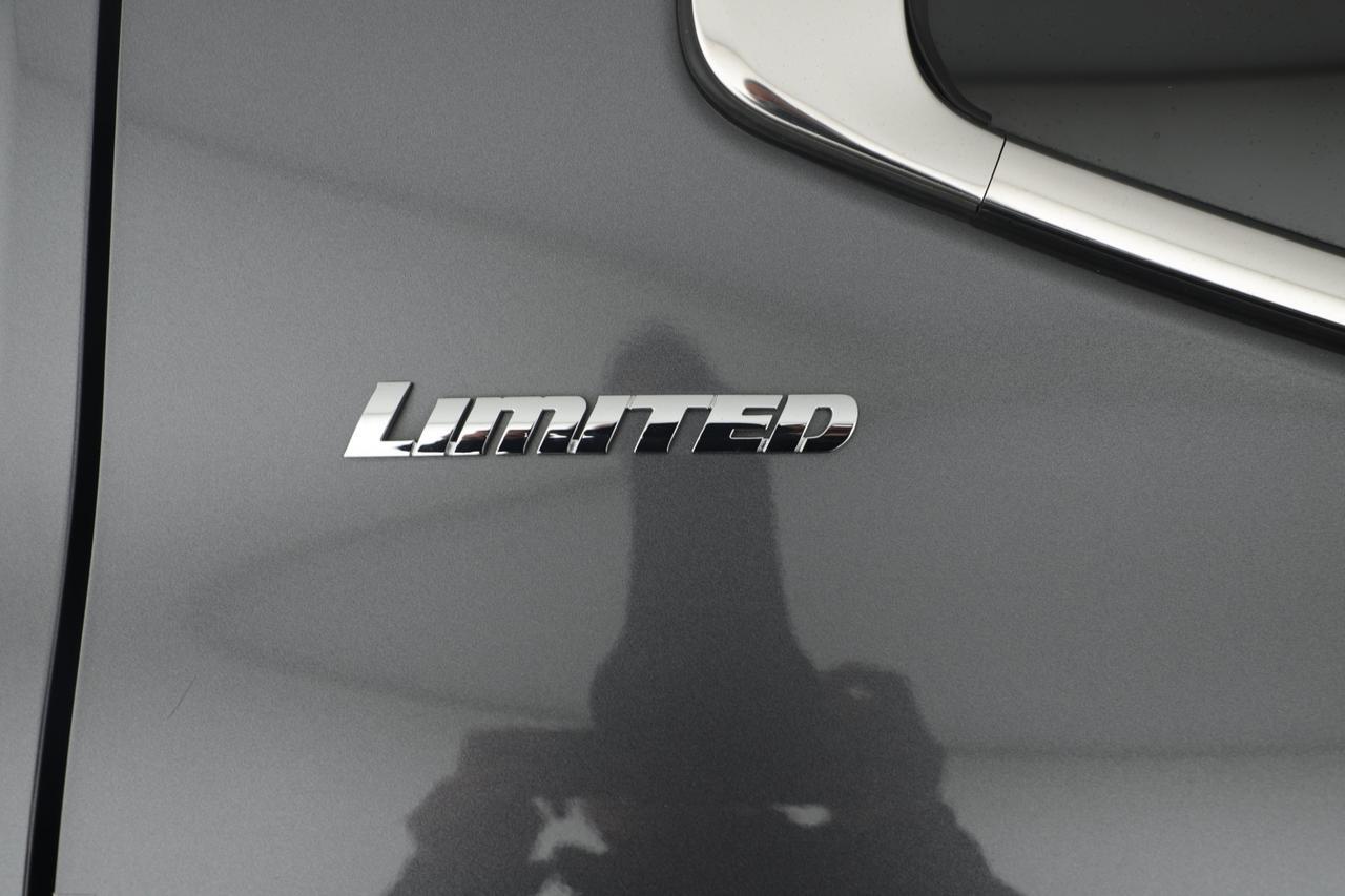 2023 Toyota Tundra 4WD Limited Hybrid New Braunfels TX