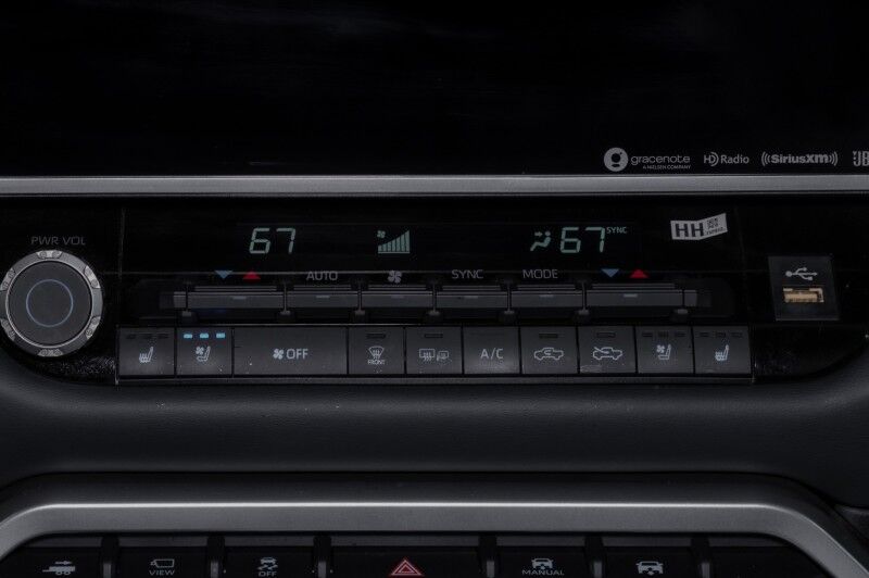 2023 Toyota Tundra 4WD Platinum CrewMax 5.5' Bed (Natl) Pickup Truck Peoria AZ