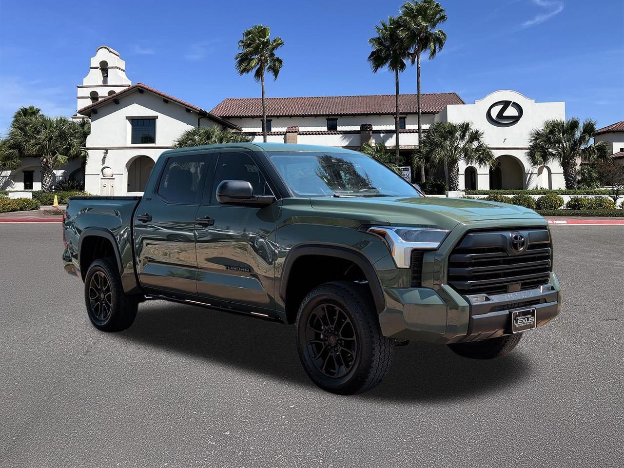 2023 Toyota Tundra 4WD SR5