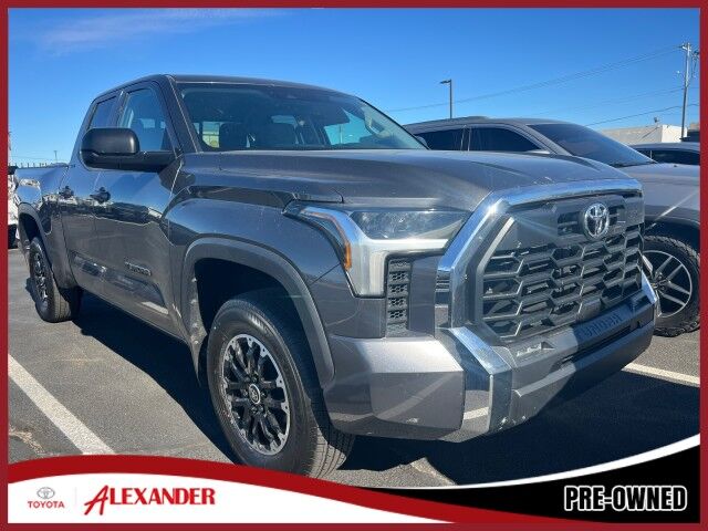 2023 Toyota Tundra 4WD SR5