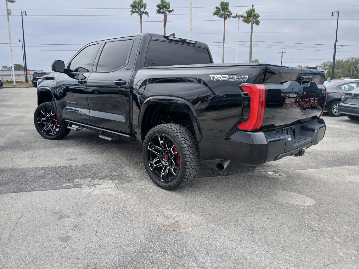 2023 Toyota Tundra CrewMax SR5 Pickup 4D 5 1/2 ft