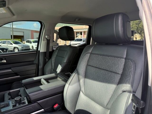 2023 Toyota Tundra CrewMax SR5 Premium Punta Gorda FL