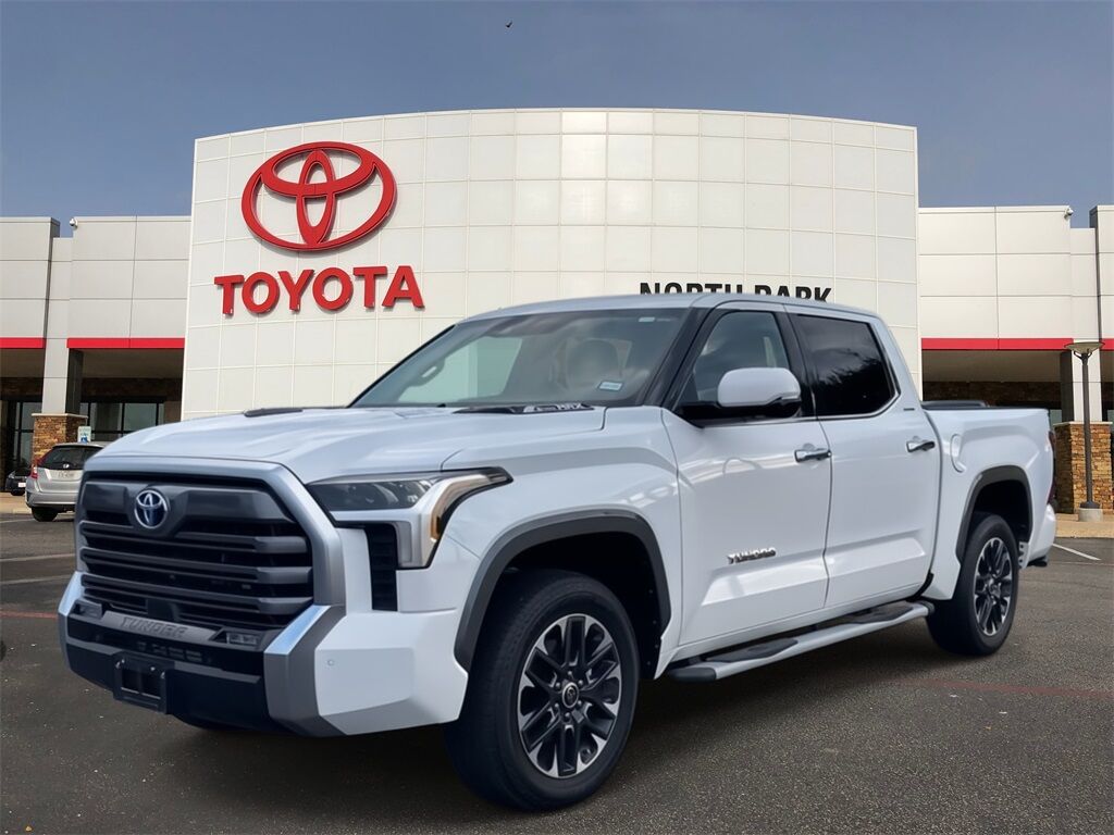 2023 Toyota Tundra Hybrid Limited