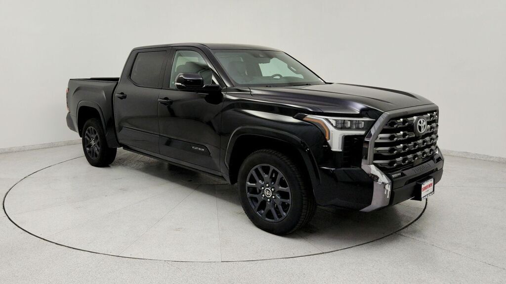 2023 Toyota Tundra Platinum