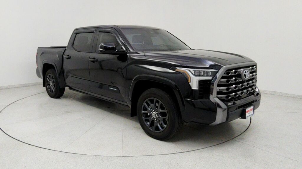 2023 Toyota Tundra Platinum