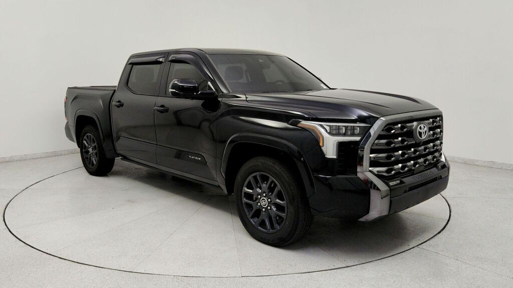 2023 Toyota Tundra Platinum