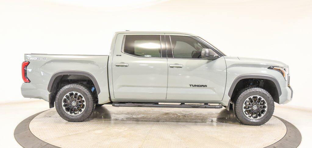 2023 Toyota Tundra SR5 Akron