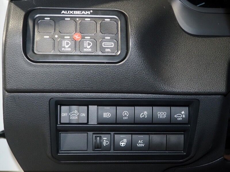 2023 Toyota Tundra SR5 CrewMax 4WD *TRD OFF-ROAD PREMIUM, ADAPTIVE CRUISE, SAFETY ALERTS, SURROUND VIEW CAMERAS, COLOR TOUCHSCREEN, HEATED SEATS/STEERING, SMART KEY, LARGE FUEL TANK, PREMIUM AUDIO PKG, ANDROID & APPLE Round Rock TX