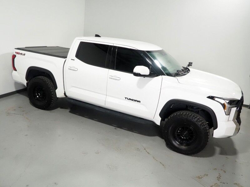 2023 Toyota Tundra SR5 CrewMax 4WD *TRD OFF-ROAD PREMIUM, ADAPTIVE CRUISE, SAFETY ALERTS, SURROUND VIEW CAMERAS, COLOR TOUCHSCREEN, HEATED SEATS/STEERING, SMART KEY, LARGE FUEL TANK, PREMIUM AUDIO PKG, ANDROID & APPLE Round Rock TX