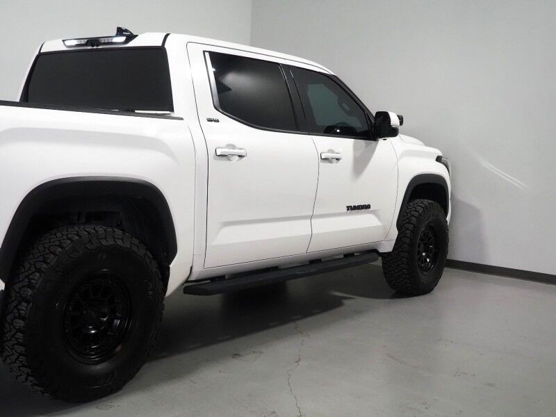 2023 Toyota Tundra SR5 CrewMax 4WD *TRD OFF-ROAD PREMIUM, ADAPTIVE CRUISE, SAFETY ALERTS, SURROUND VIEW CAMERAS, COLOR TOUCHSCREEN, HEATED SEATS/STEERING, SMART KEY, LARGE FUEL TANK, PREMIUM AUDIO PKG, ANDROID & APPLE Round Rock TX