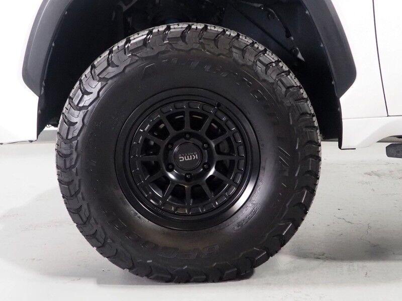 2023 Toyota Tundra SR5 CrewMax 4WD *TRD OFF-ROAD PREMIUM, ADAPTIVE CRUISE, SAFETY ALERTS, SURROUND VIEW CAMERAS, COLOR TOUCHSCREEN, HEATED SEATS/STEERING, SMART KEY, LARGE FUEL TANK, PREMIUM AUDIO PKG, ANDROID & APPLE Round Rock TX