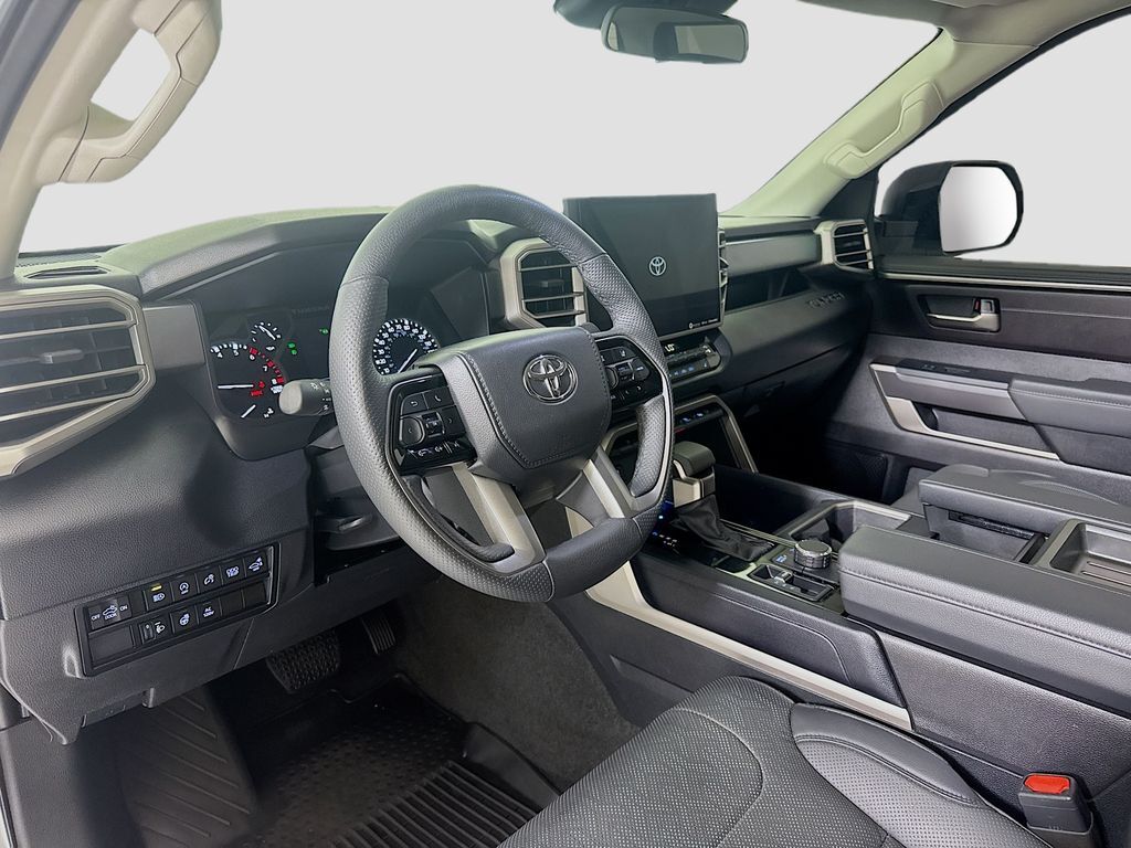2023 Toyota Tundra SR5 photo 7