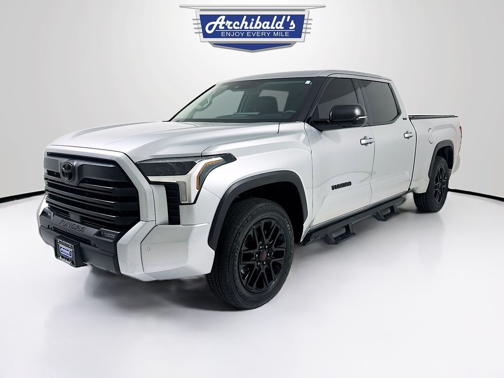 2023 Toyota Tundra SR5 photo 3