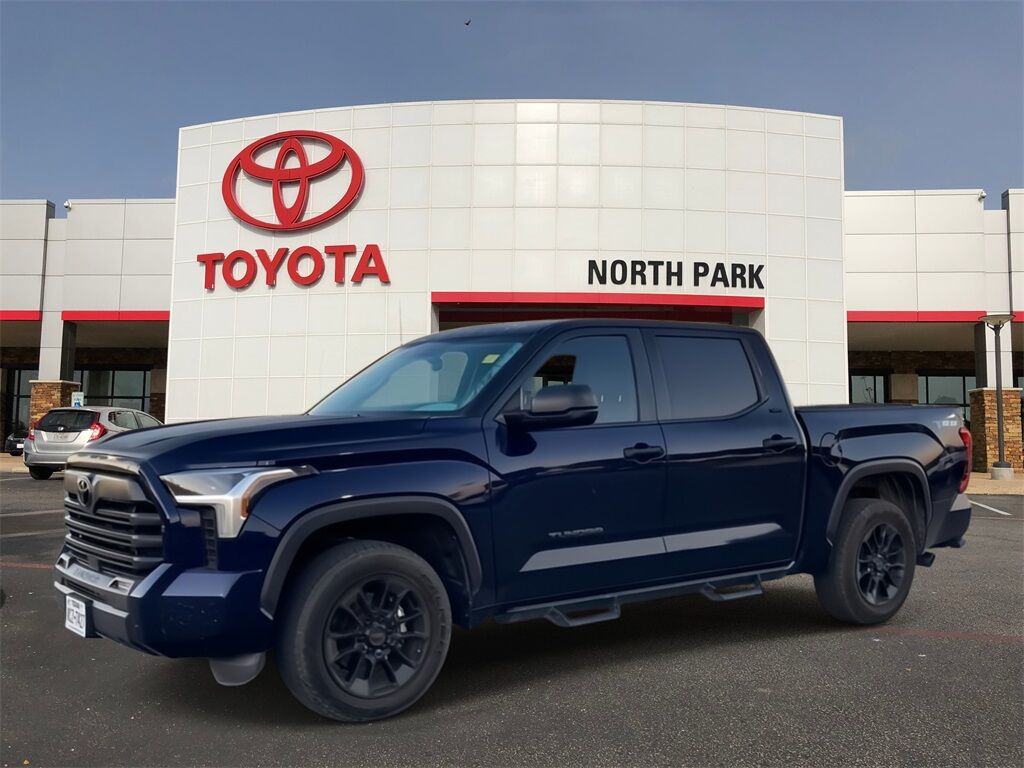 2023 Toyota Tundra SR5