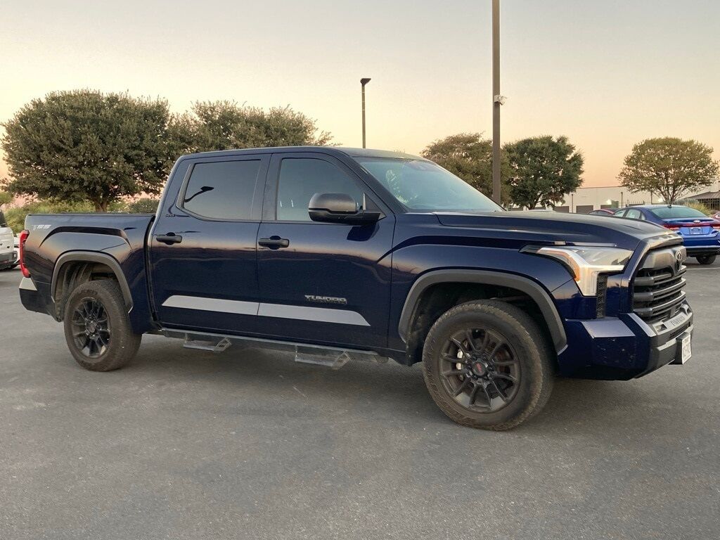 2023 Toyota Tundra SR5