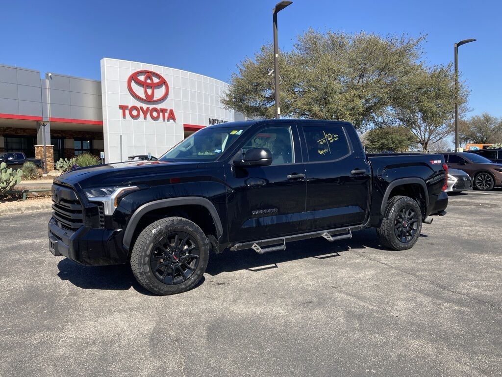 2023 Toyota Tundra SR5