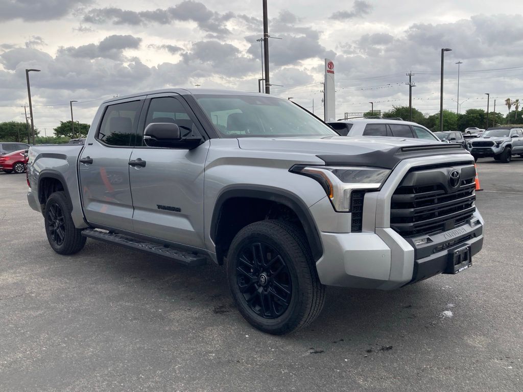 2023 Toyota Tundra SR5