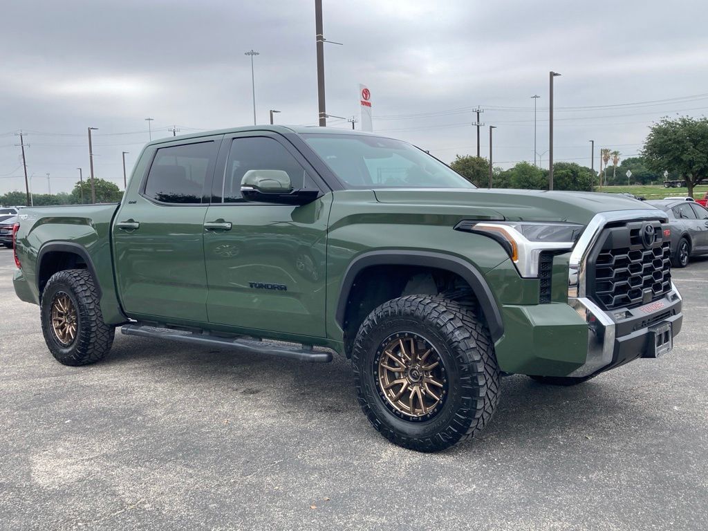 2023 Toyota Tundra SR5