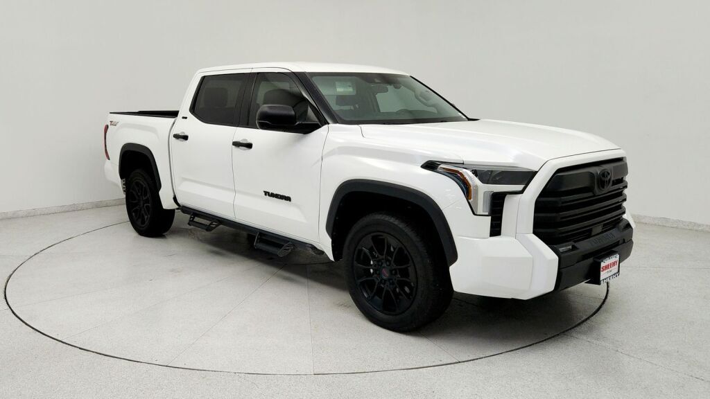 2023 Toyota Tundra SR5