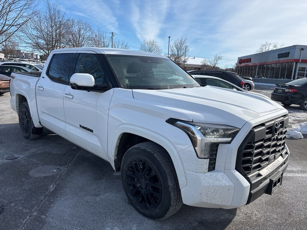 2023 Toyota Tundra SR5