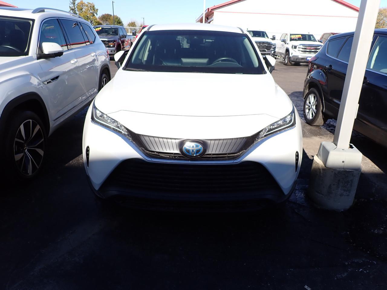 2023 Toyota Venza LE AWD *HYBRID* Listowel ON