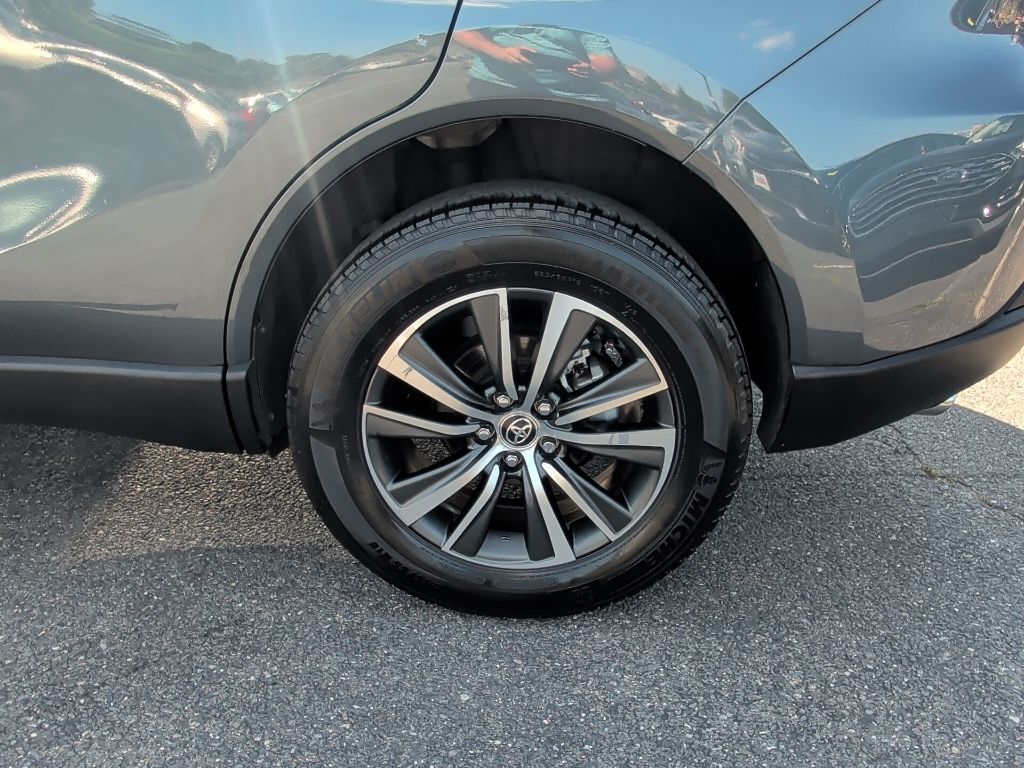 2023 Toyota Venza LE Worcester MA