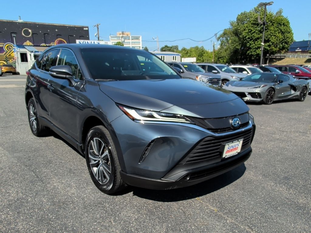 2023 Toyota Venza LE Worcester MA
