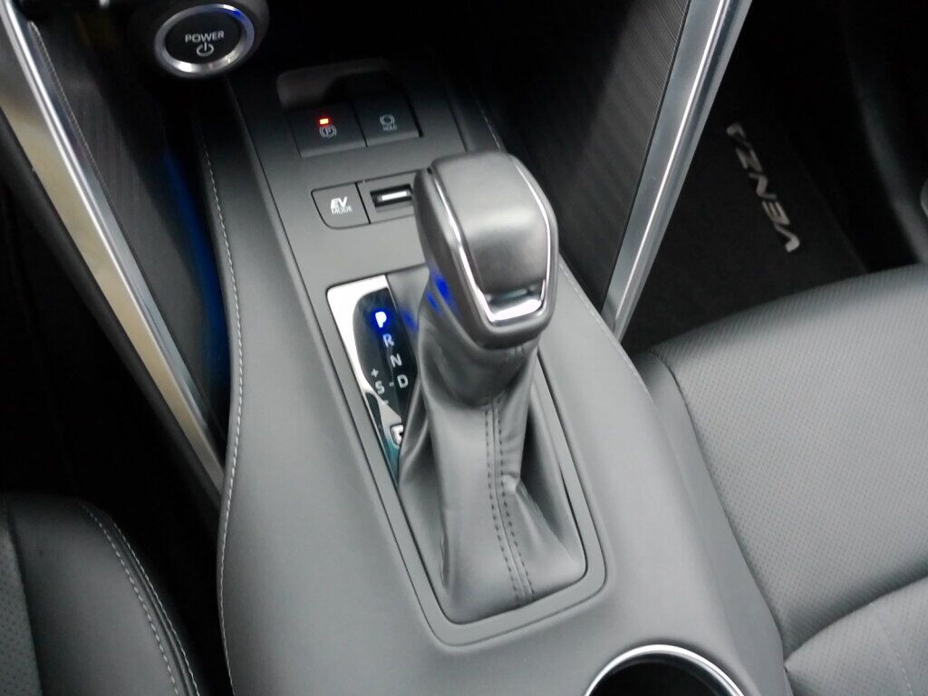 2023 Toyota Venza Limited Richmond VA