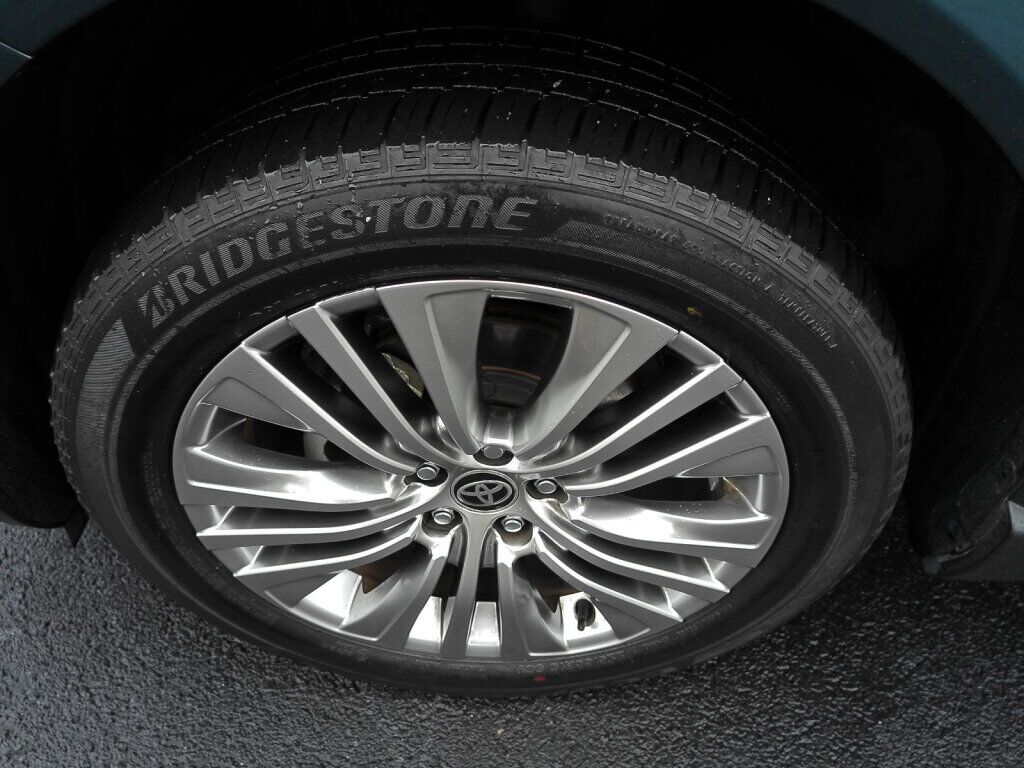 2023 Toyota Venza Limited Richmond VA